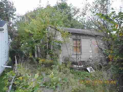 7721 Montrose (2)_m.jpg